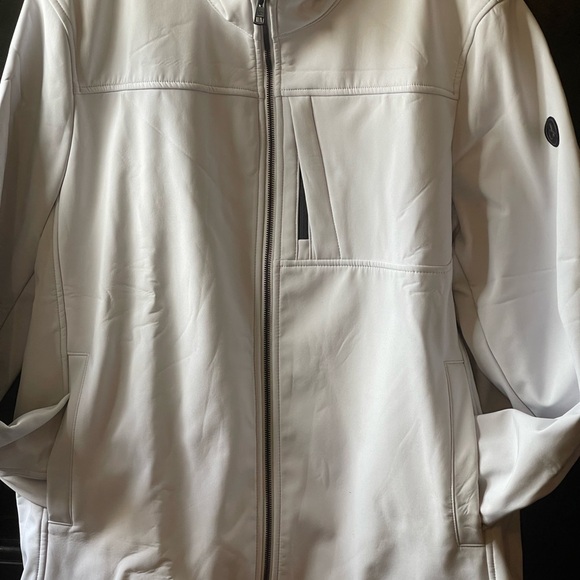 Calvin Klein mens water resistant 4 way stretch softshell jacket - Picture 12 of 12